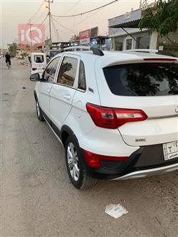 BAIC X25